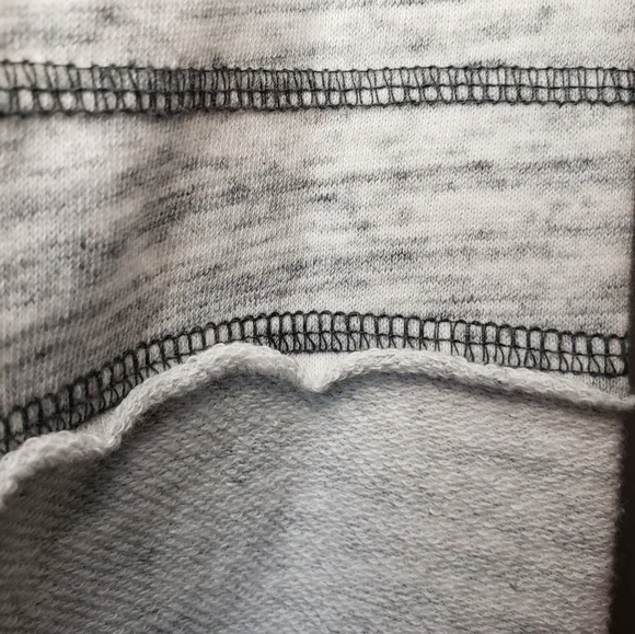 NHL Boston Bruins Raw Edge Raglan Sweatshirt - Picture 5 of 11